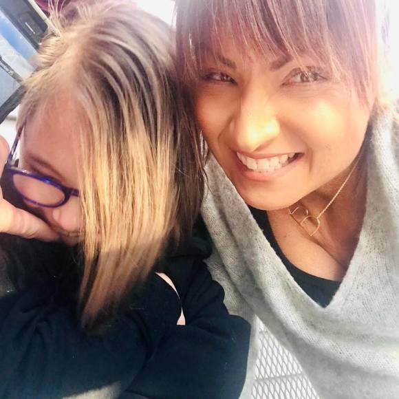 Meet your Posher, Beth - Picture 1 of 1